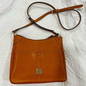 Dooney & Bourke “Kimberly” Cross Body Leather Purse